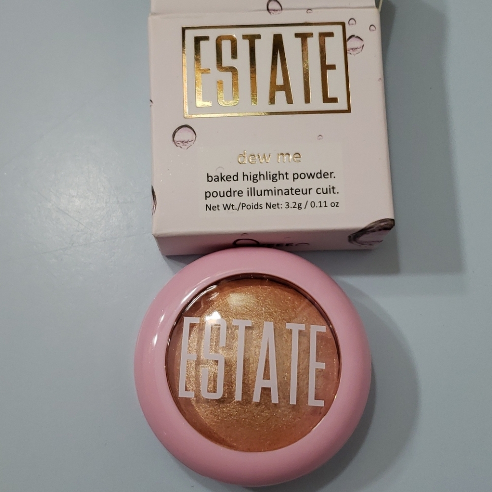 Estate baked highlighter powder